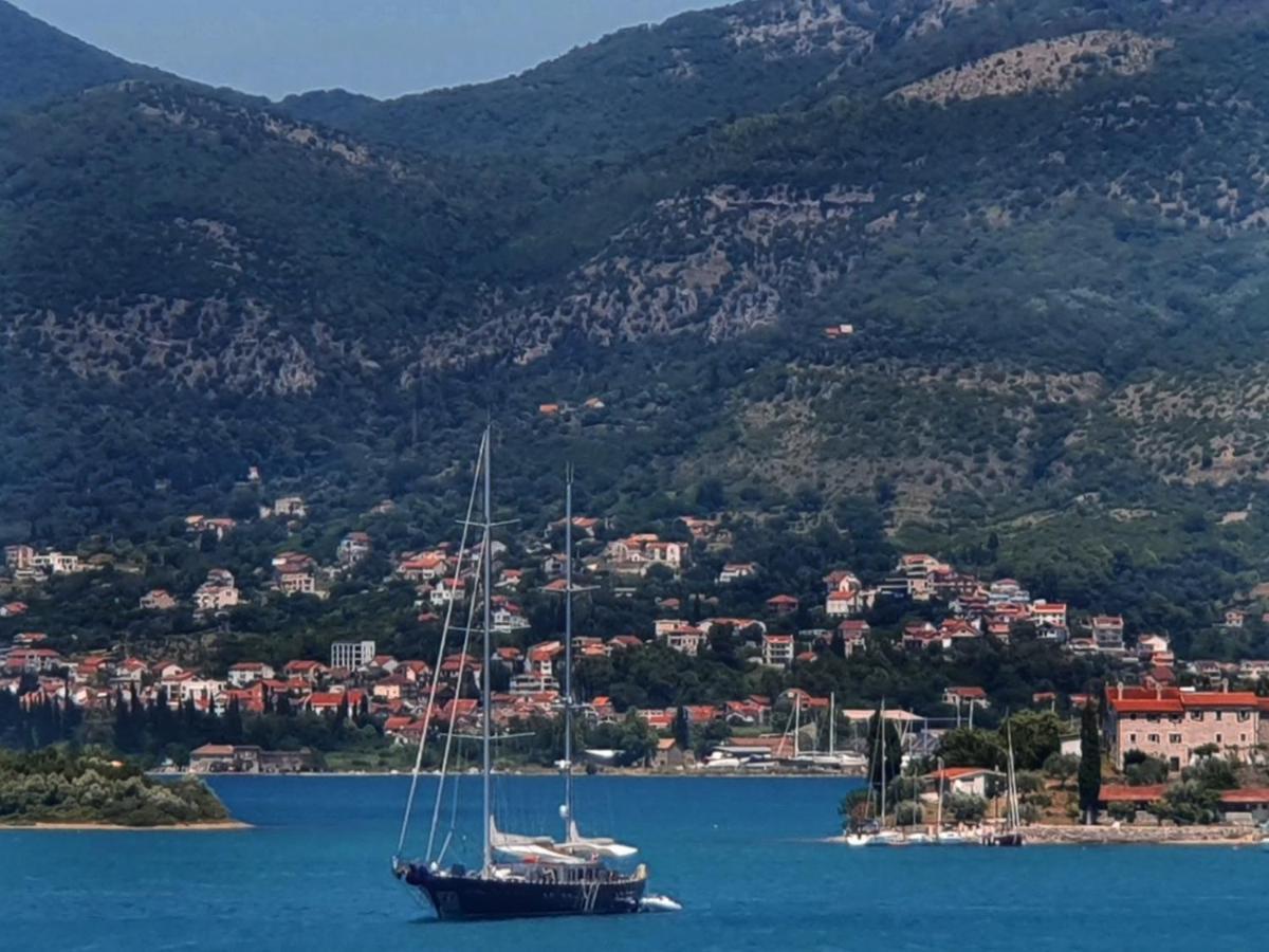 Luxury Apartment Maja Tivat Exterior photo